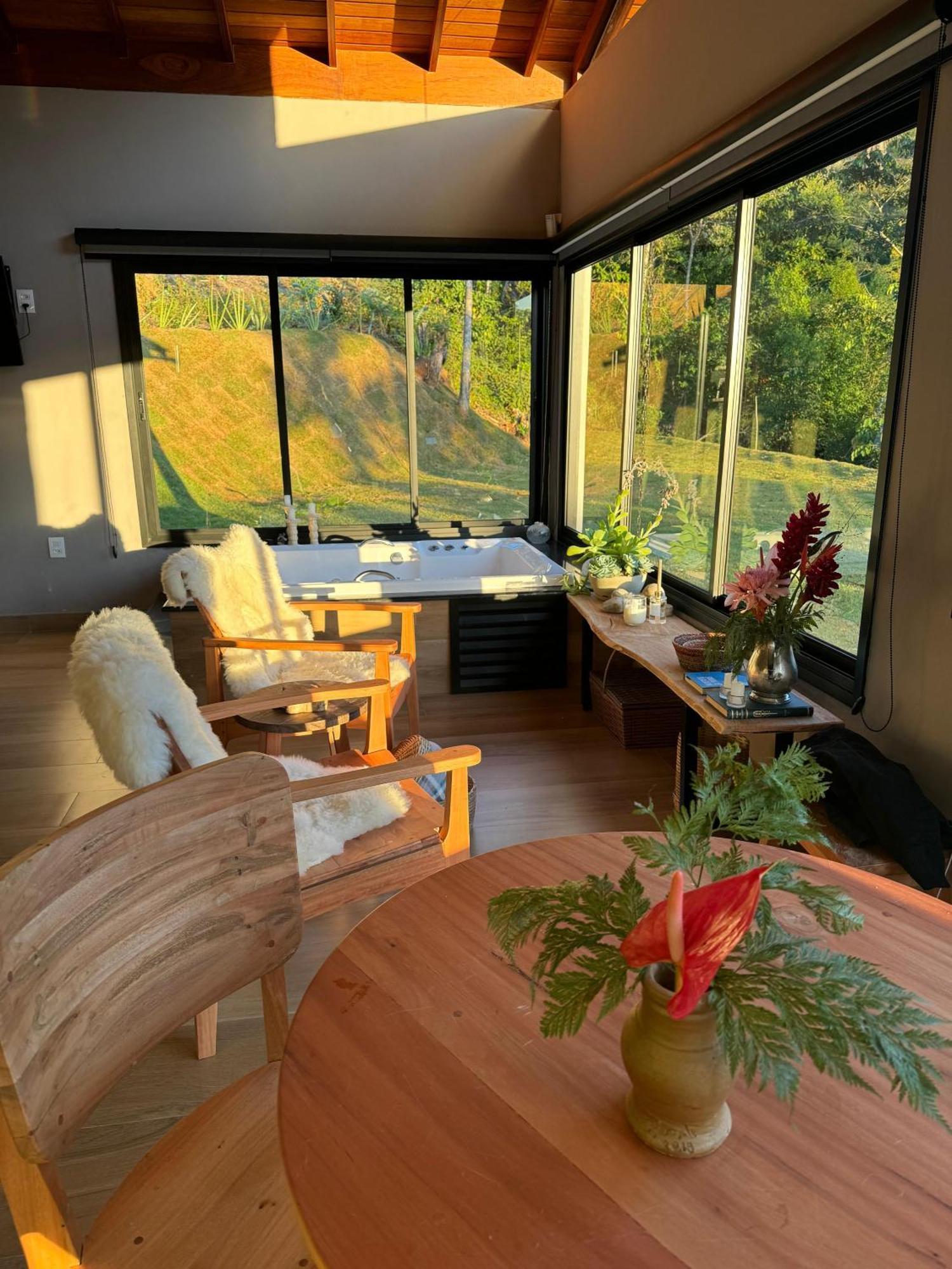 圣特雷莎Vila Pinheiro别墅 外观 照片